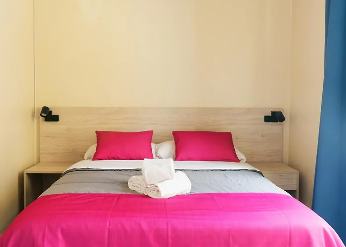 Hostel Red Nest