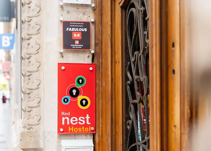 Red Nest Valencia