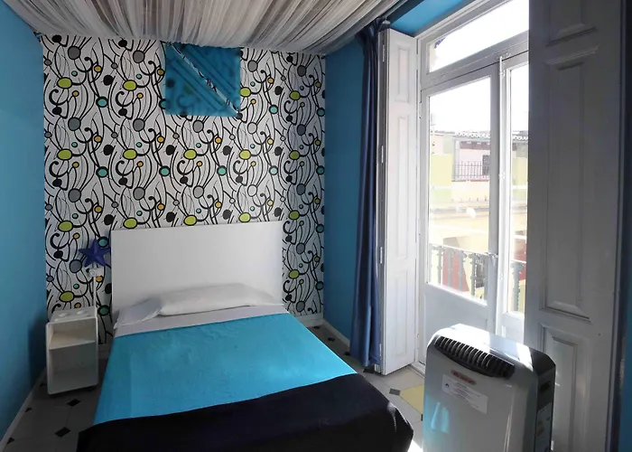 Hostel Red Nest Valencia