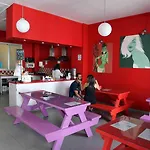 Hostel Red Nest Βαλένθια