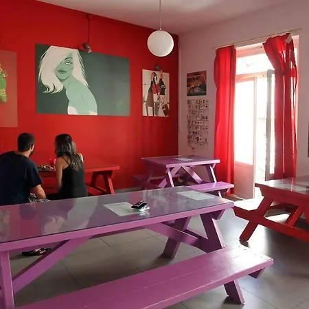 Red Nest *