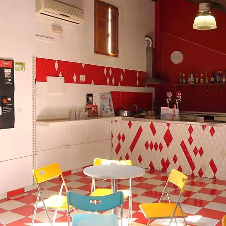 Hostel Red Nest Valencia