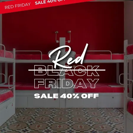 Red Nest Hostal