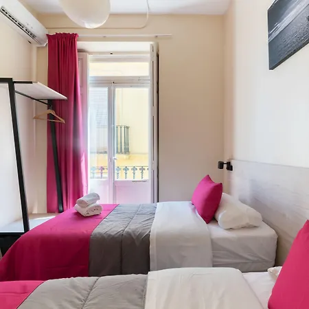 Red Nest * Walencja