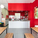 Red Nest * ולנסיה