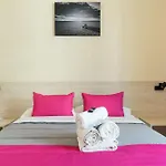 Red Nest ולנסיה