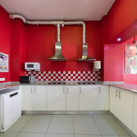 Red Nest *